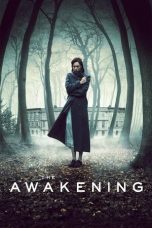 Nonton film The Awakening (2011) subtitle indonesia