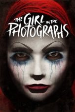 Nonton film The Girl in the Photographs (2015) subtitle indonesia