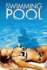 Nonton film Swimming Pool (2003) subtitle indonesia