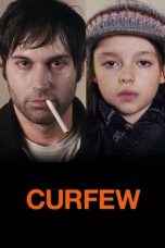 Nonton film Curfew (2012) subtitle indonesia